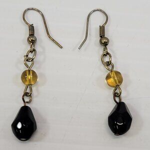 *B9) Woman Black Teardrop Glass Drop Bead Earrings